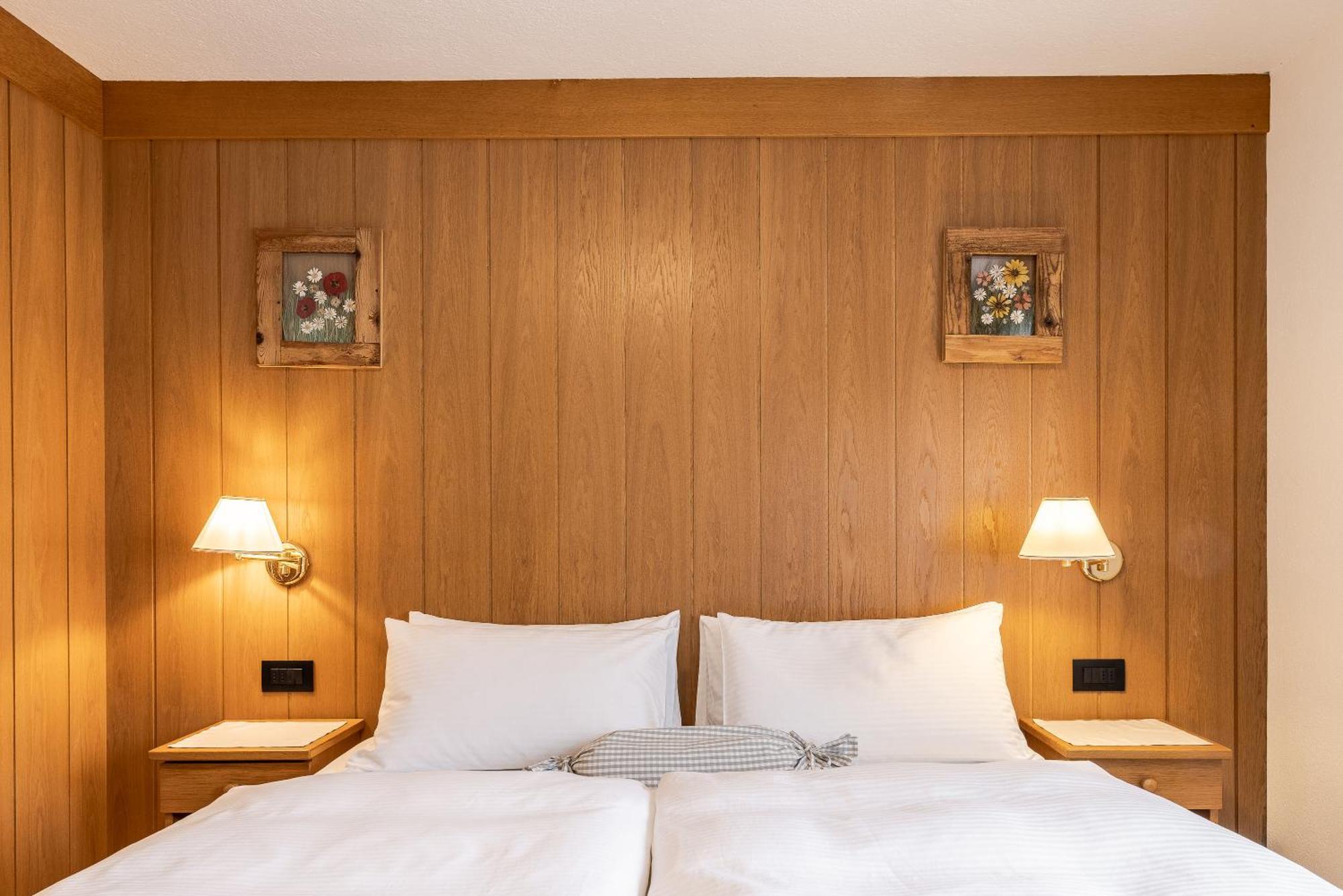 Villa Resi B&B Corvara In Badia Εξωτερικό φωτογραφία